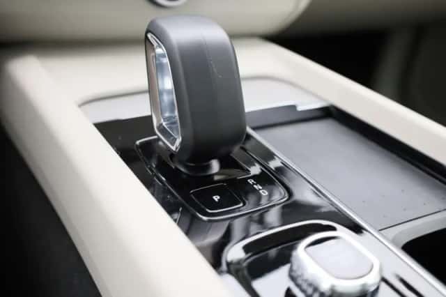 Volvo XC60 (2023) thumbnail 18