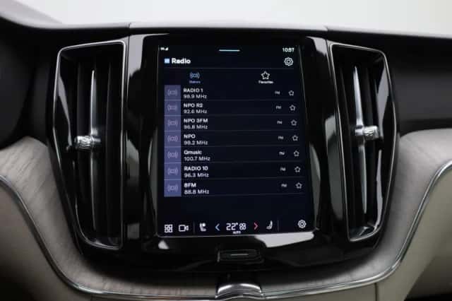 Volvo XC60 (2023) thumbnail 20