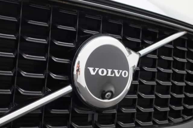 Volvo XC60 (2023) thumbnail 45