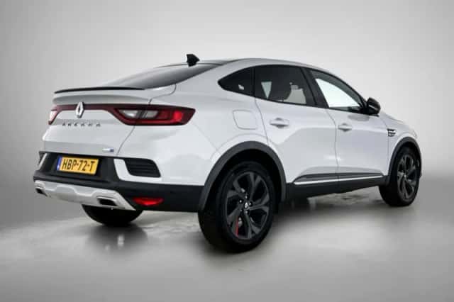 Renault Arkana (2021) thumbnail 4