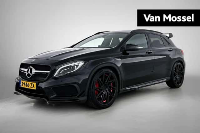 Mercedes-Benz GLA (2015) thumbnail 1