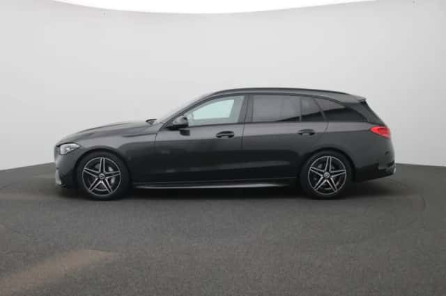 Mercedes-Benz C-Klasse (2023) thumbnail 4