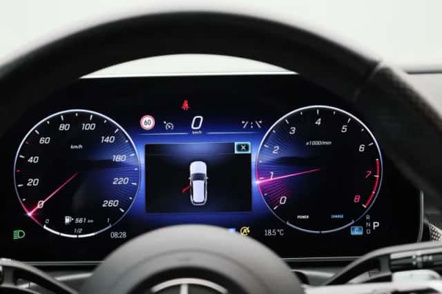 Mercedes-Benz C-Klasse (2023) thumbnail 8