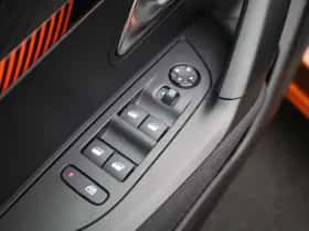 Peugeot 2008 (2023) thumbnail 30