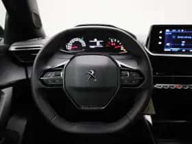 Peugeot 2008 (2023) thumbnail 7