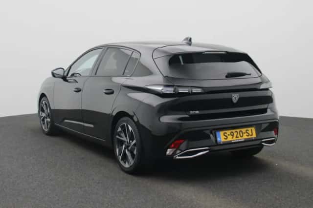 Peugeot 308 (2023) thumbnail 2