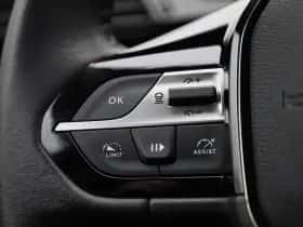 Peugeot 308 (2023) thumbnail 18