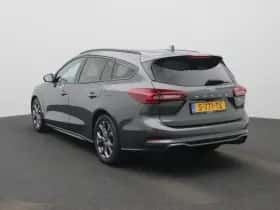 Ford Focus (2023) thumbnail 2