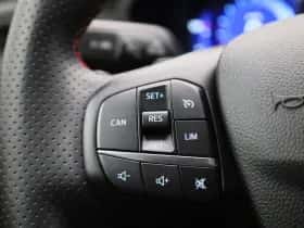 Ford Focus (2023) thumbnail 17