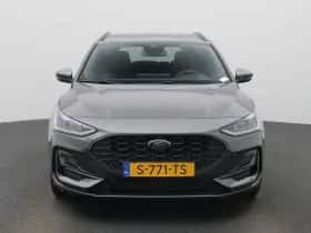 Ford Focus (2023) thumbnail 3