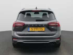 Ford Focus (2023) thumbnail 5