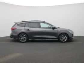 Ford Focus (2023) thumbnail 6