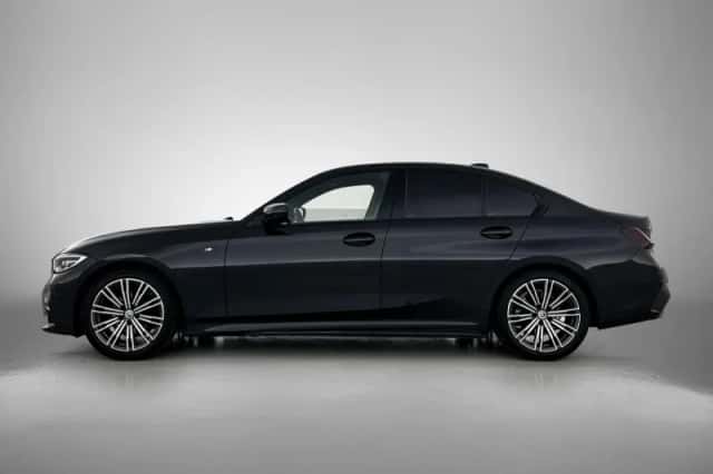 BMW 3-Serie (2021) thumbnail 2