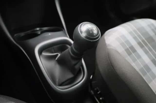 Peugeot 108 (2020) thumbnail 16
