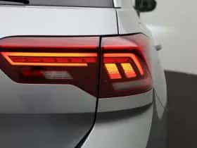 Volkswagen T-Roc thumbnail 36