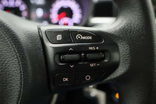 Kia Picanto (2021) thumbnail 15