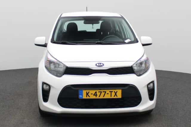 Kia Picanto (2021) thumbnail 3