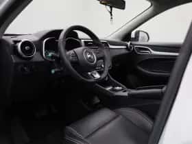 MG ZS EV thumbnail 30