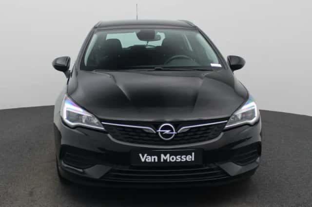 Opel Astra (2020) thumbnail 3
