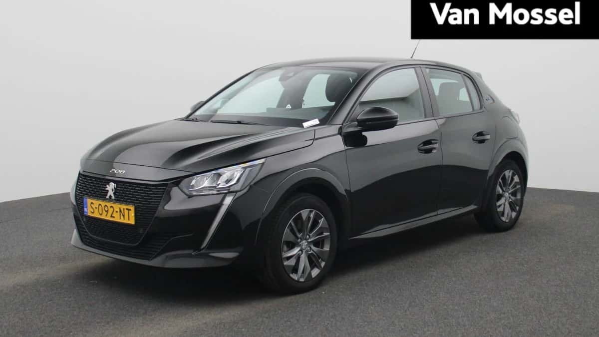 Peugeot e-208 — foto 1