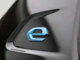 Peugeot e-208 thumbnail 33