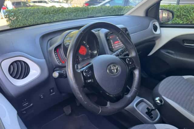 Toyota Aygo (2018) thumbnail 6