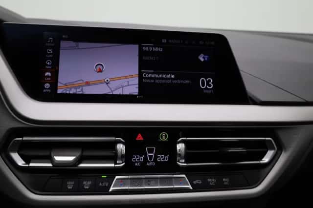 BMW 1-Serie (2021) thumbnail 15
