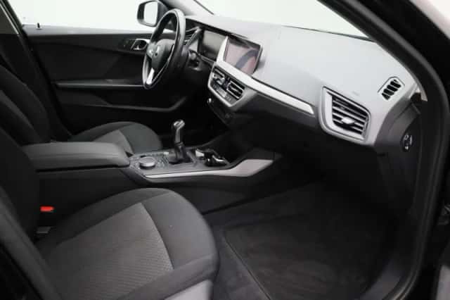 BMW 1-Serie (2021) thumbnail 27