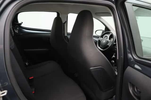 Peugeot 108 (2021) thumbnail 27