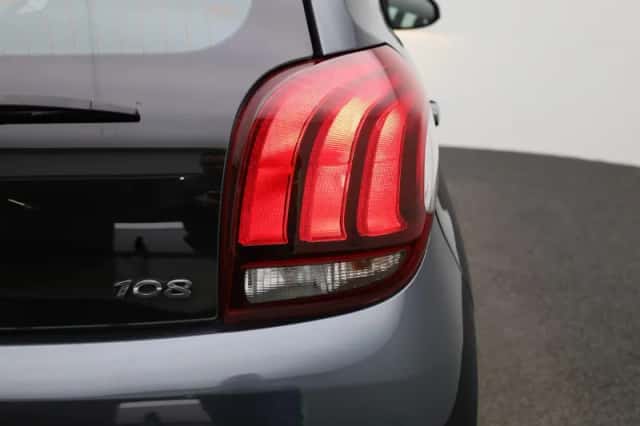 Peugeot 108 (2021) thumbnail 30