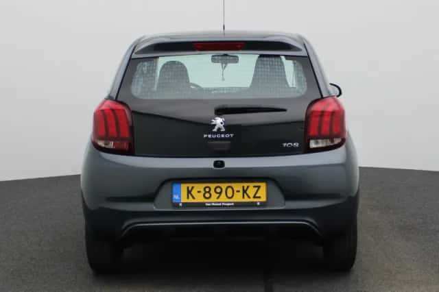 Peugeot 108 (2021) thumbnail 5