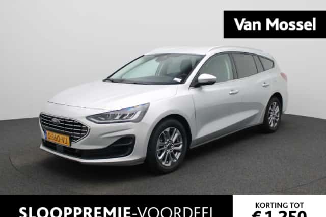 Ford Focus (2023) thumbnail 1