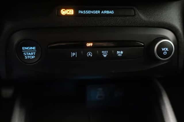 Ford Focus (2023) thumbnail 19