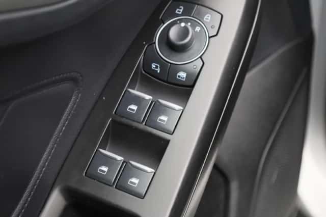 Ford Focus (2023) thumbnail 26