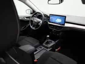 Ford Focus thumbnail 32