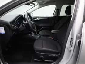 Ford Focus thumbnail 9