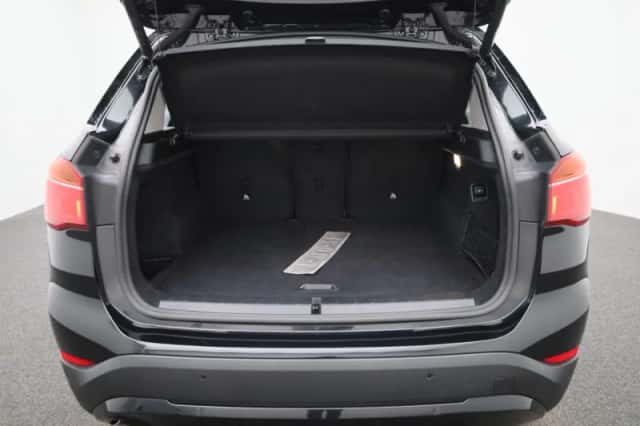 BMW X1 (2020) thumbnail 10