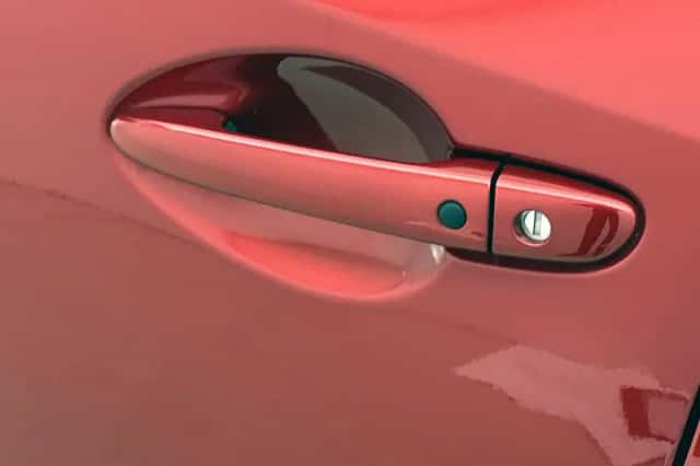 Mazda CX-3 (2016) thumbnail 25