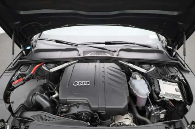 Audi A4 (2023) thumbnail 37
