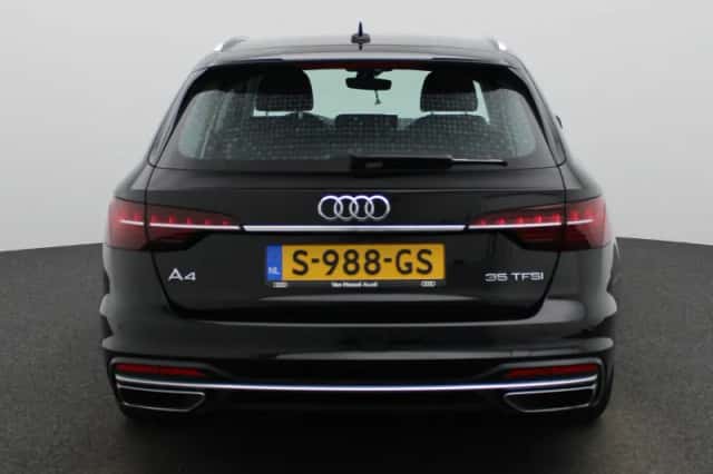 Audi A4 (2023) thumbnail 5