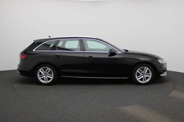 Audi A4 (2023) thumbnail 6