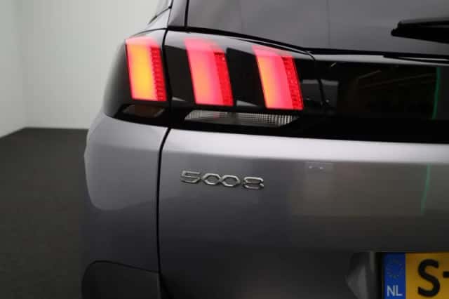 Peugeot 5008 (2023) thumbnail 42