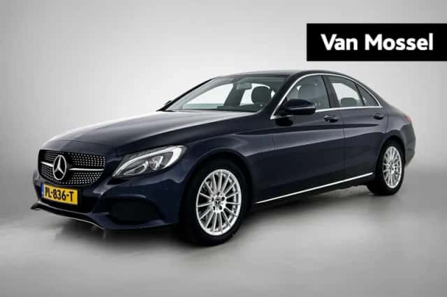 Mercedes-Benz C-Klasse (2017) thumbnail 1