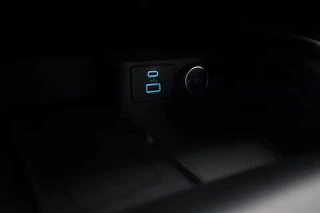Ford Kuga (2021) thumbnail 27