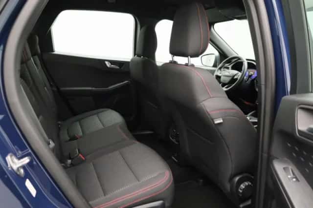 Ford Kuga (2021) thumbnail 38