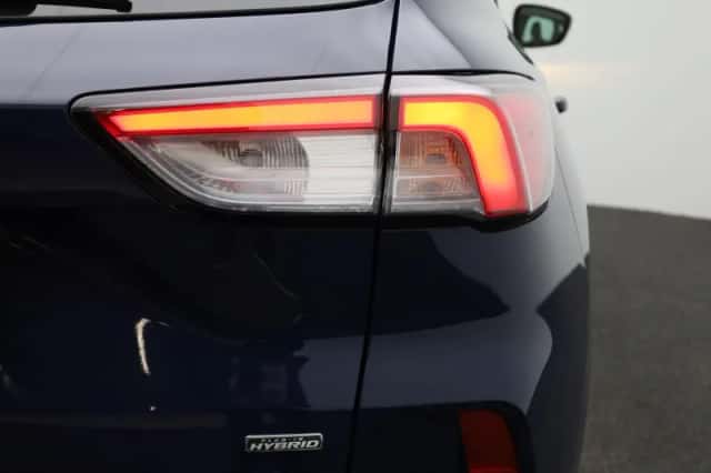 Ford Kuga (2021) thumbnail 40