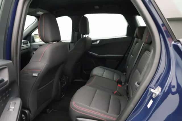 Ford Kuga (2021) thumbnail 10