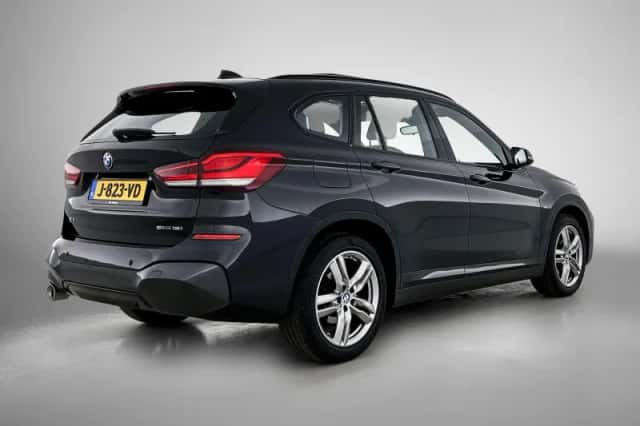 BMW X1 (2020) thumbnail 4