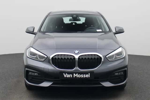 BMW 1-Serie (2021) thumbnail 3