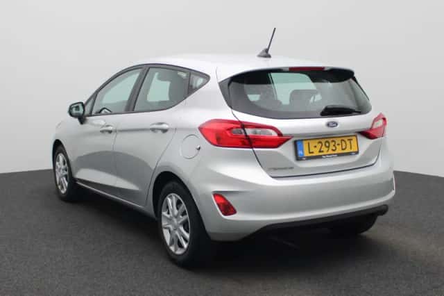 Ford Fiesta (2021) thumbnail 2